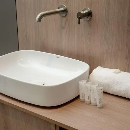 Διαμέρισμα Stylish With Air Conditioning And Underground Parking By Renters *
