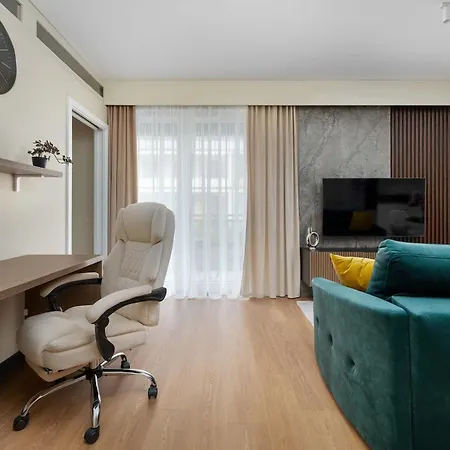 Appartement Stylish With Air Conditioning And Underground Parking By Renters