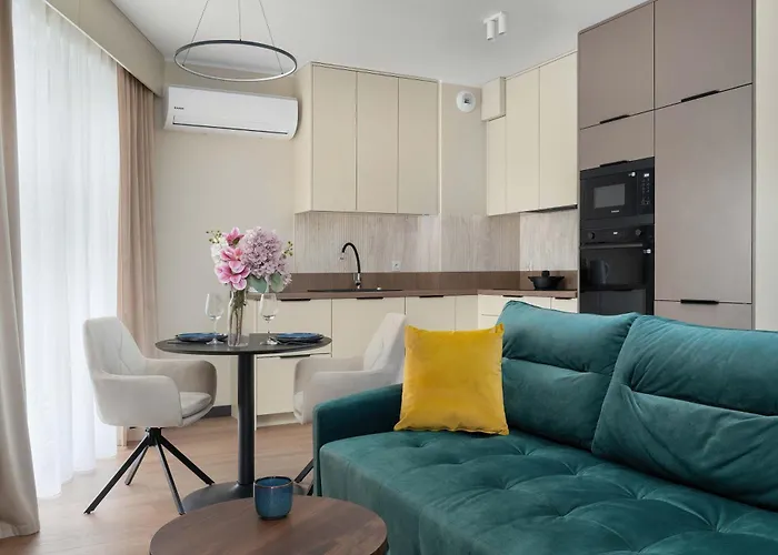 Stylish With Air Conditioning And Underground Parking By Renters * Wroclaw